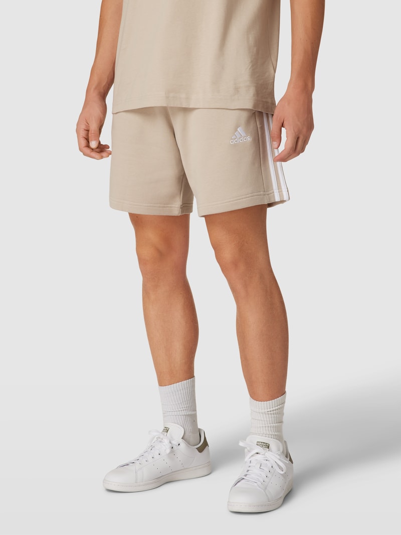 Shorts mit Galonstreifen in beige