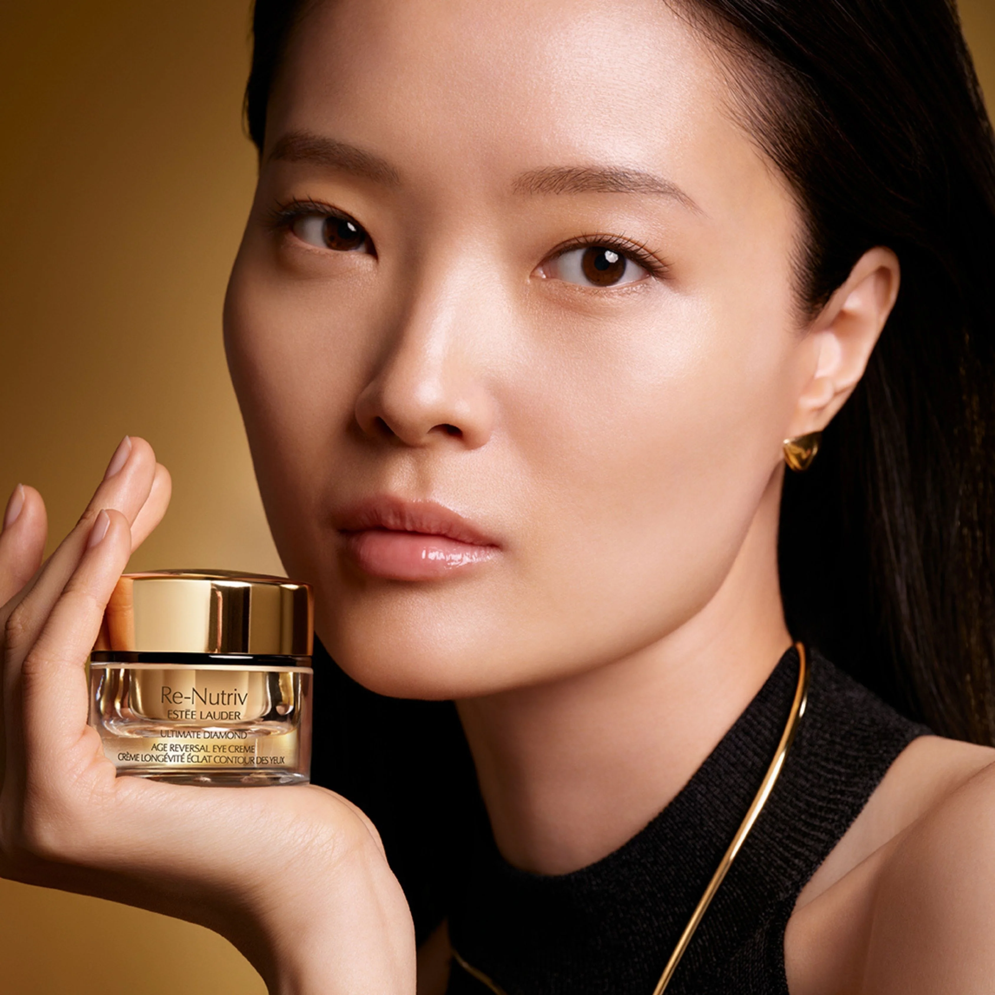 RE-NUTRIV Ultimate Diamond Age Reversal Eye Cream - Creme antirrugas para o contorno dos olhos