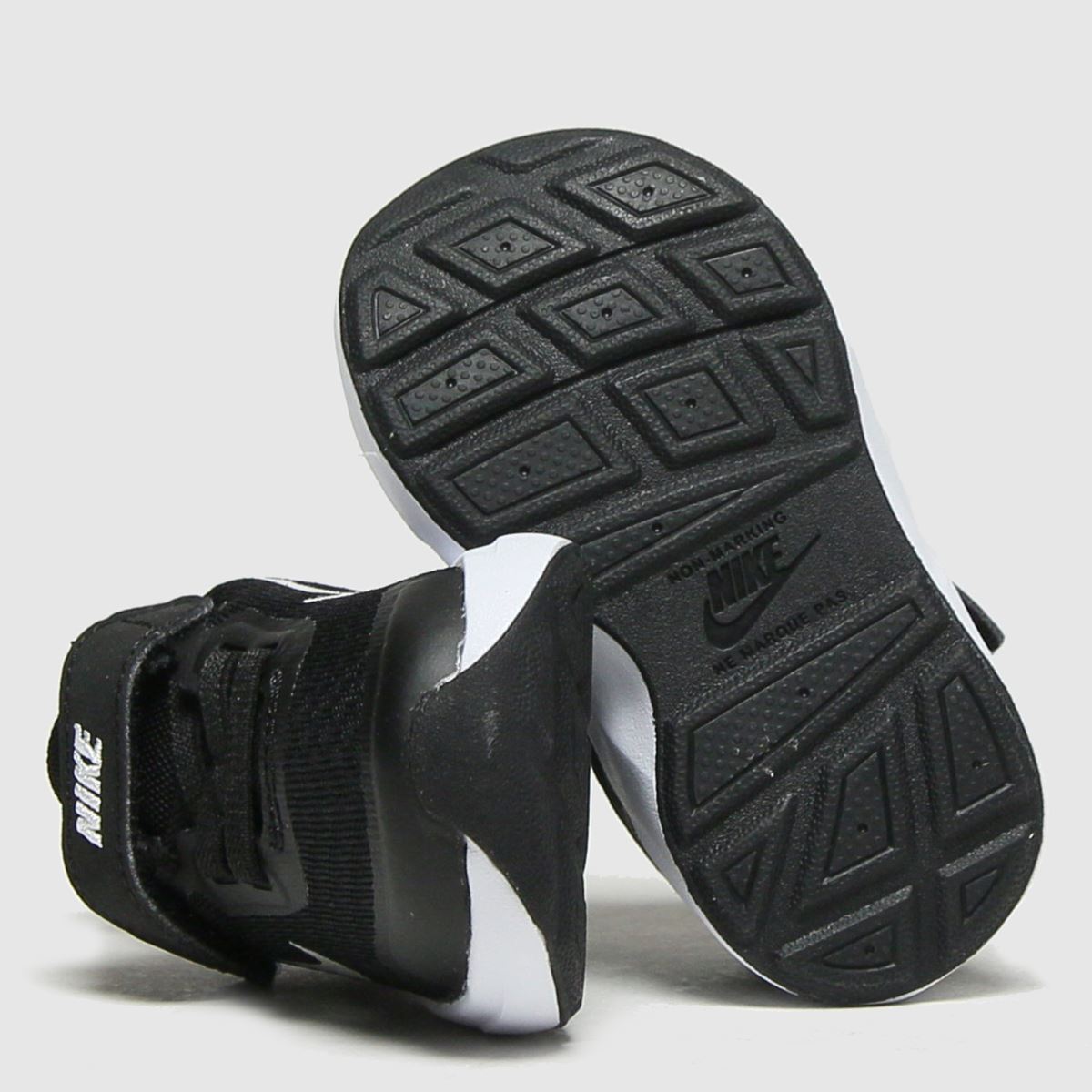 Nike svarta och vita wearallday-sneakers för småbarn