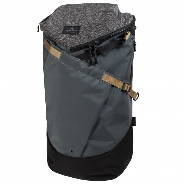 Doughnut - Dynamic Large 22 Shield Series - Daypack