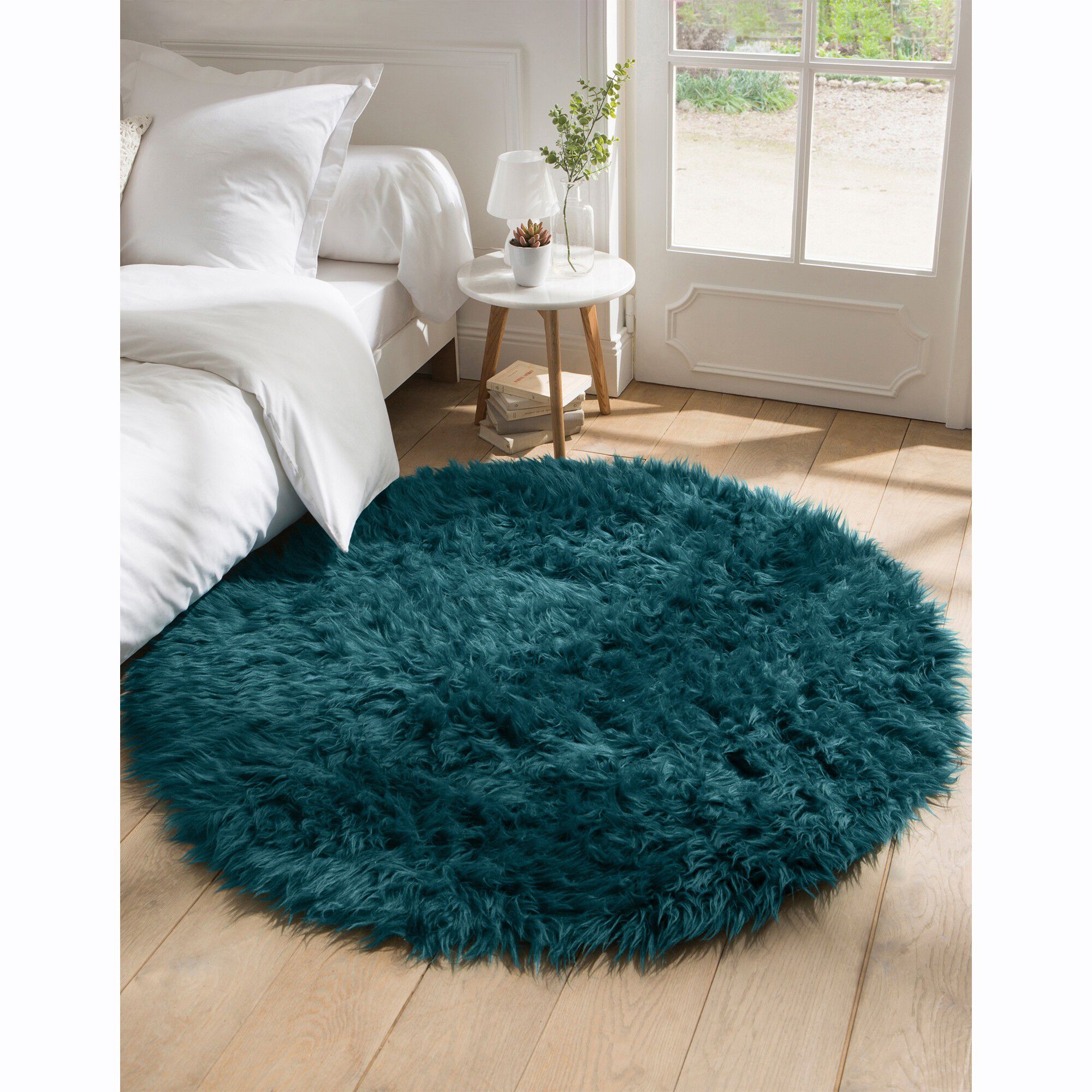 Tapis rond poils longs