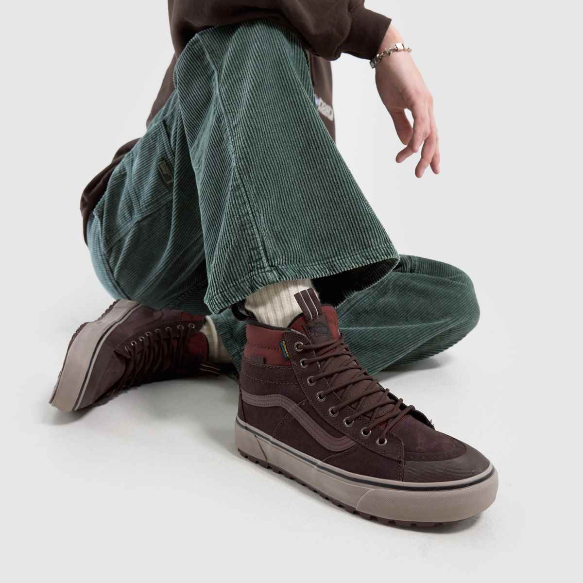 Vans – MTE SK8-HI – Vattentäta sneakers i brunt och flerfärgat