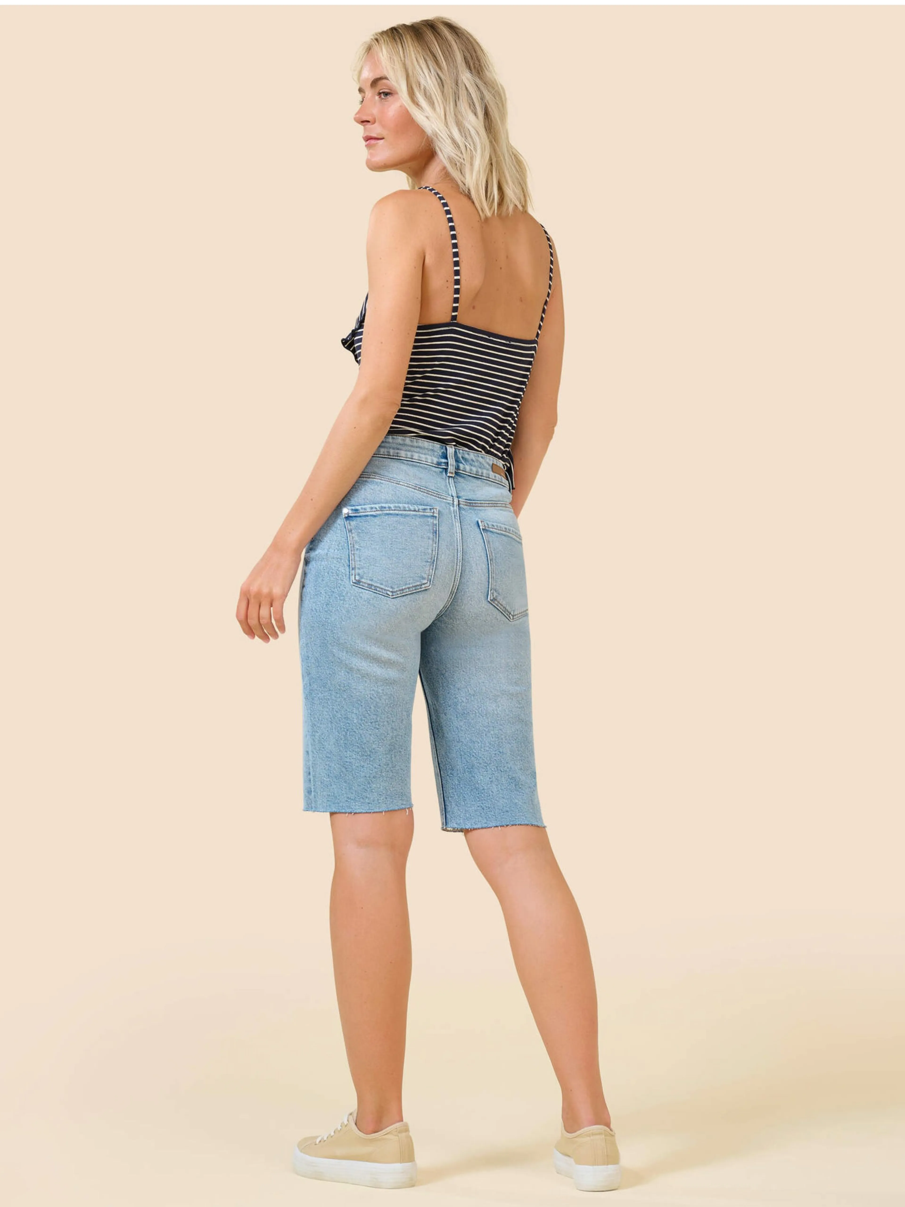 Dunkelblau gestreiftes Tank-Top mit Rüsche ORSAY