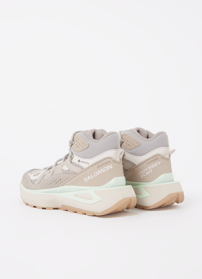 Detalii din piele întoarsă și plasă la adidașii Salomon Odyssey Elmit Mid GTX
