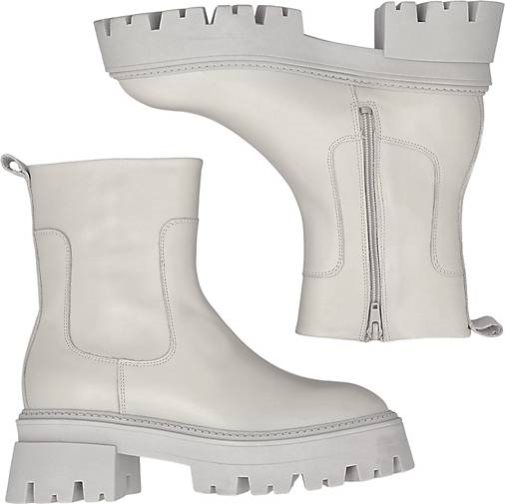 Another A Plateau-Boot