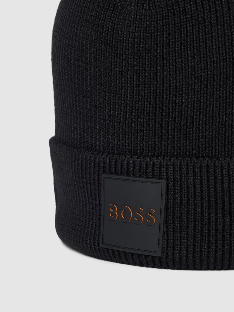 Beanie mit Label-Detail Modell 'Foxxy' in schwarz