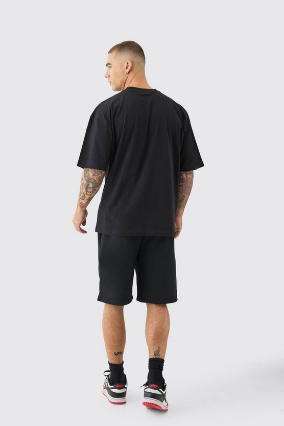 Oversize Man Graffiti T-Shirt und Shorts