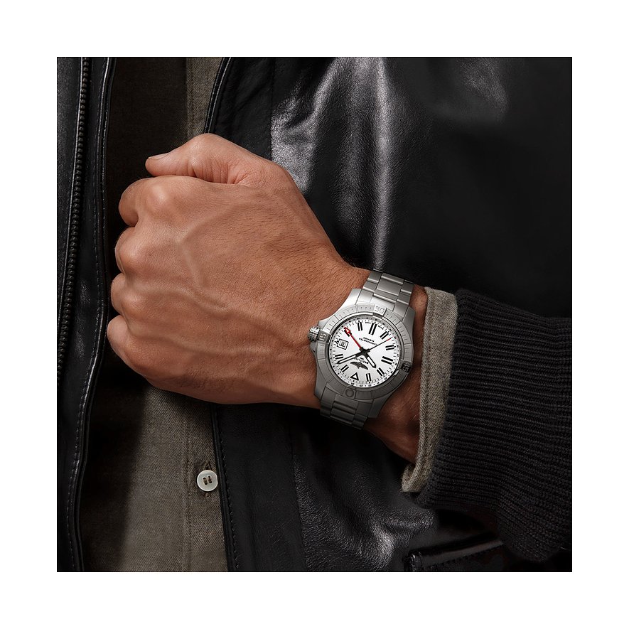Breitling Herrenuhr Avenger GMT 43