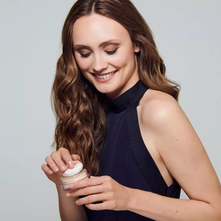 MAGIC FINISH Setting Powder Final Touch Bare Skin
