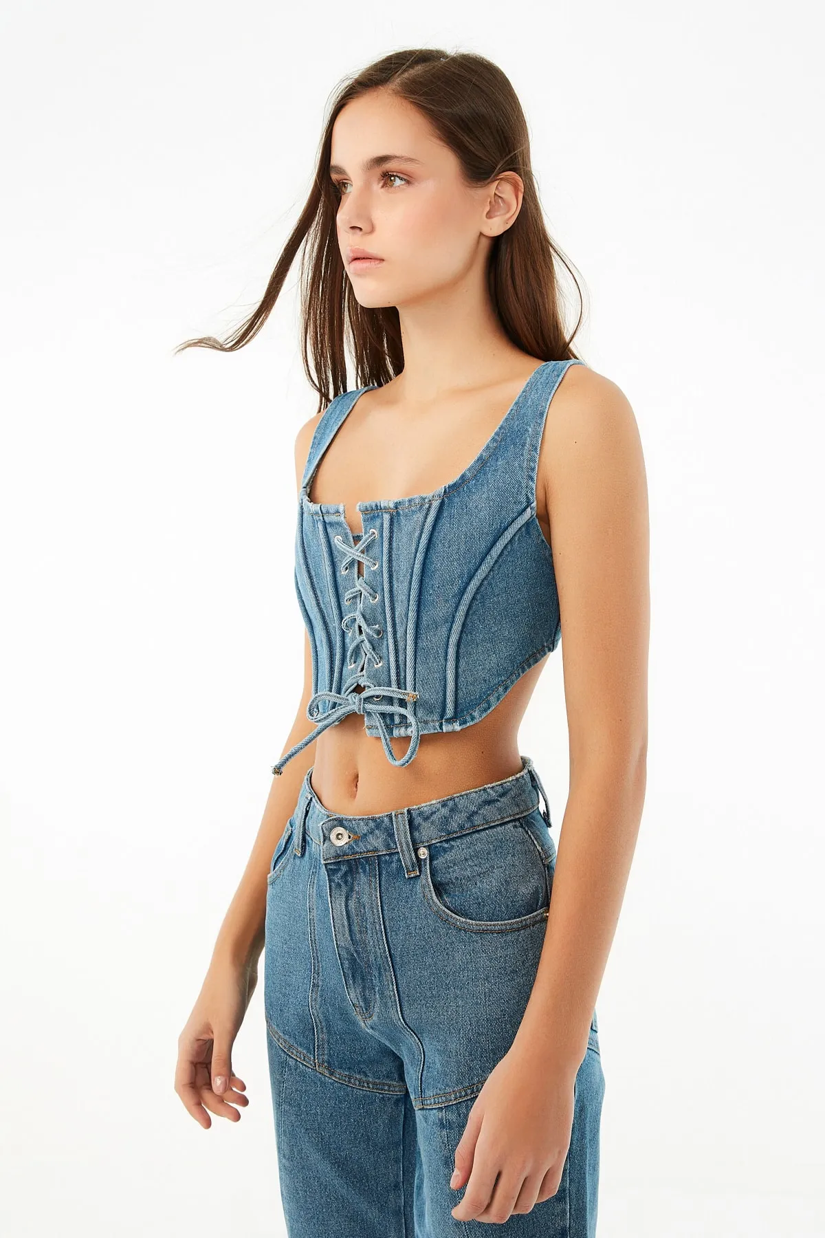 Trendyol Collection  X Zeynep Tosun Blue Denim Bustier mit Bindedetail TPRSS22BS0047