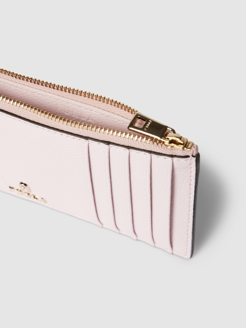 Portemonnaie aus Leder mit Label-Applikation Modell 'CAMELIA' in hellrosa