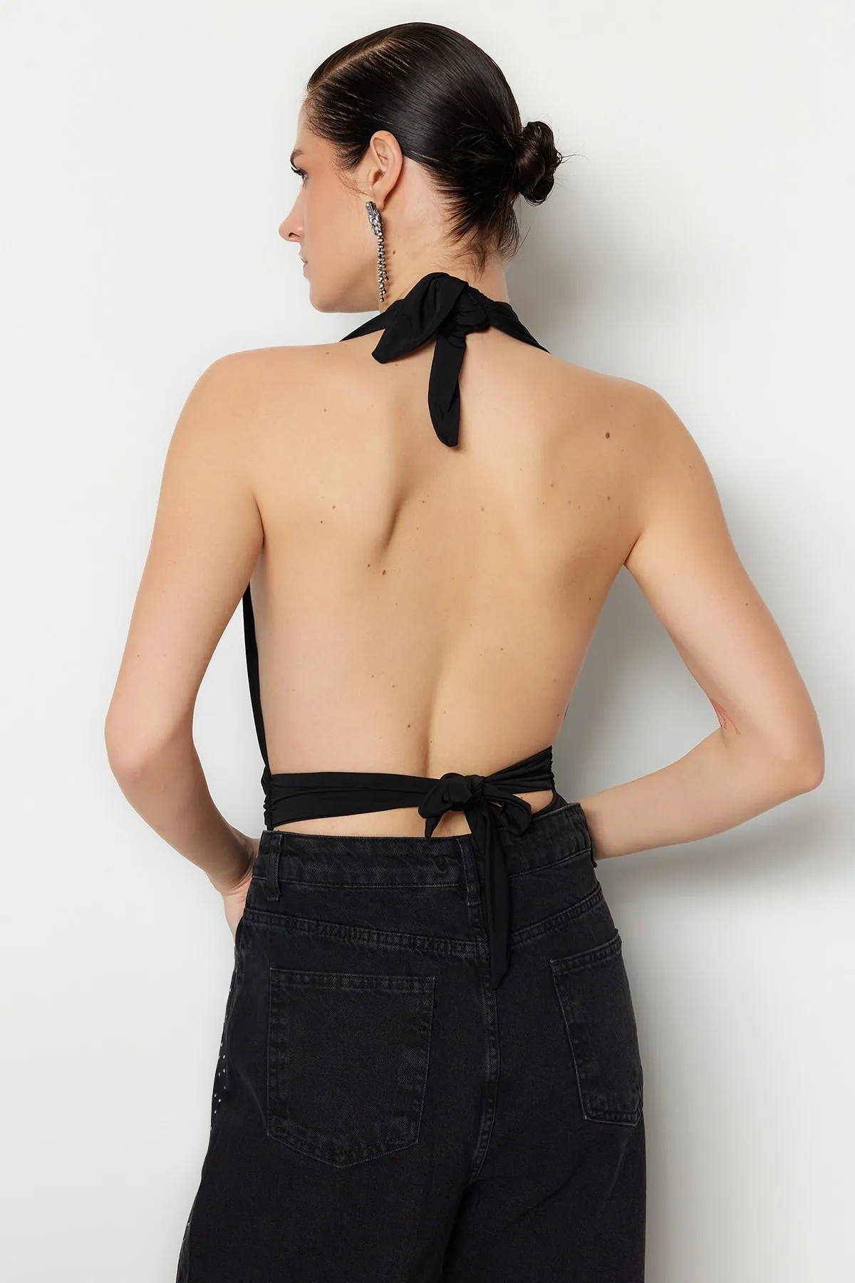 Trendyol Collection  Schwarzer geraffter Body TPRSS21BD0126