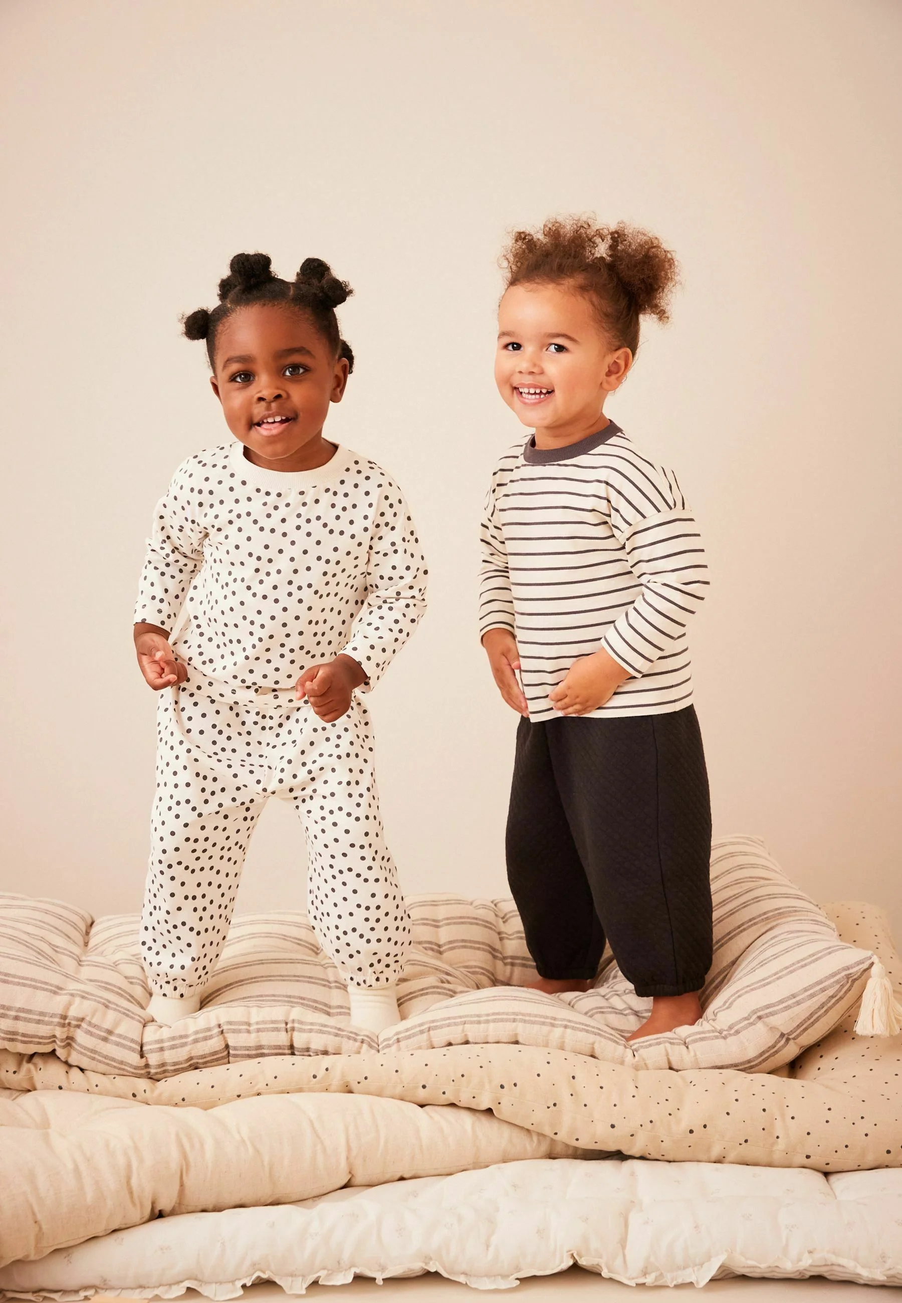 Siguiente CONJUNTO DE 2 JOGGERS ACOLCHADOS - Pijama