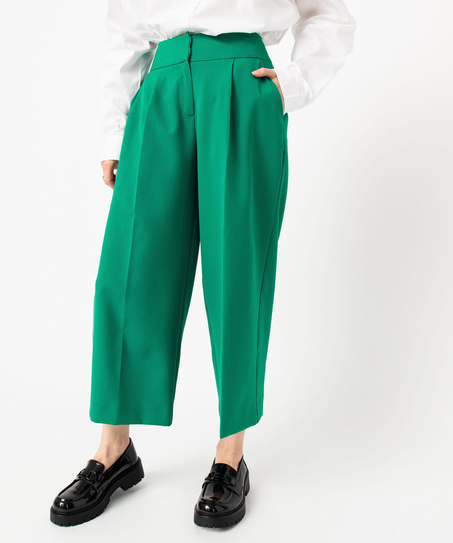 Pantacourt ample à pinces femme vert | GEMO
