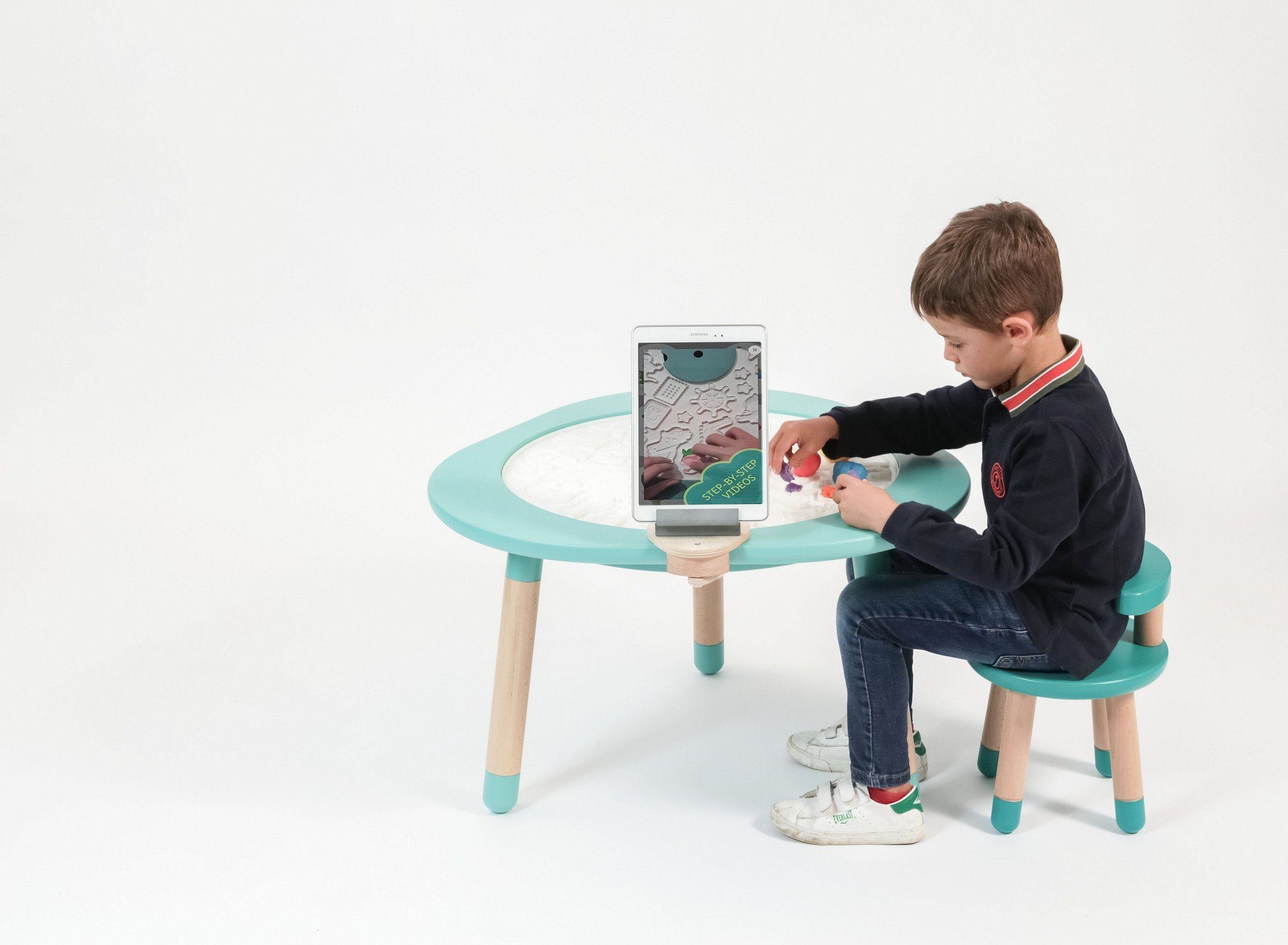 Stokke Kindersitzgruppe MuTable Stuhl - Kinder Holzstuhl für den Multifunktionsspieltisch Mutable - Die ideale Ergänzung für den Spieltisch
