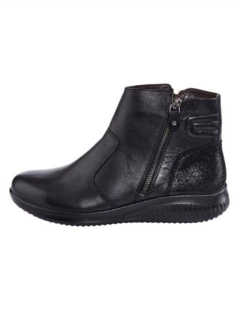 Stiefelette mit Lammfellfutter