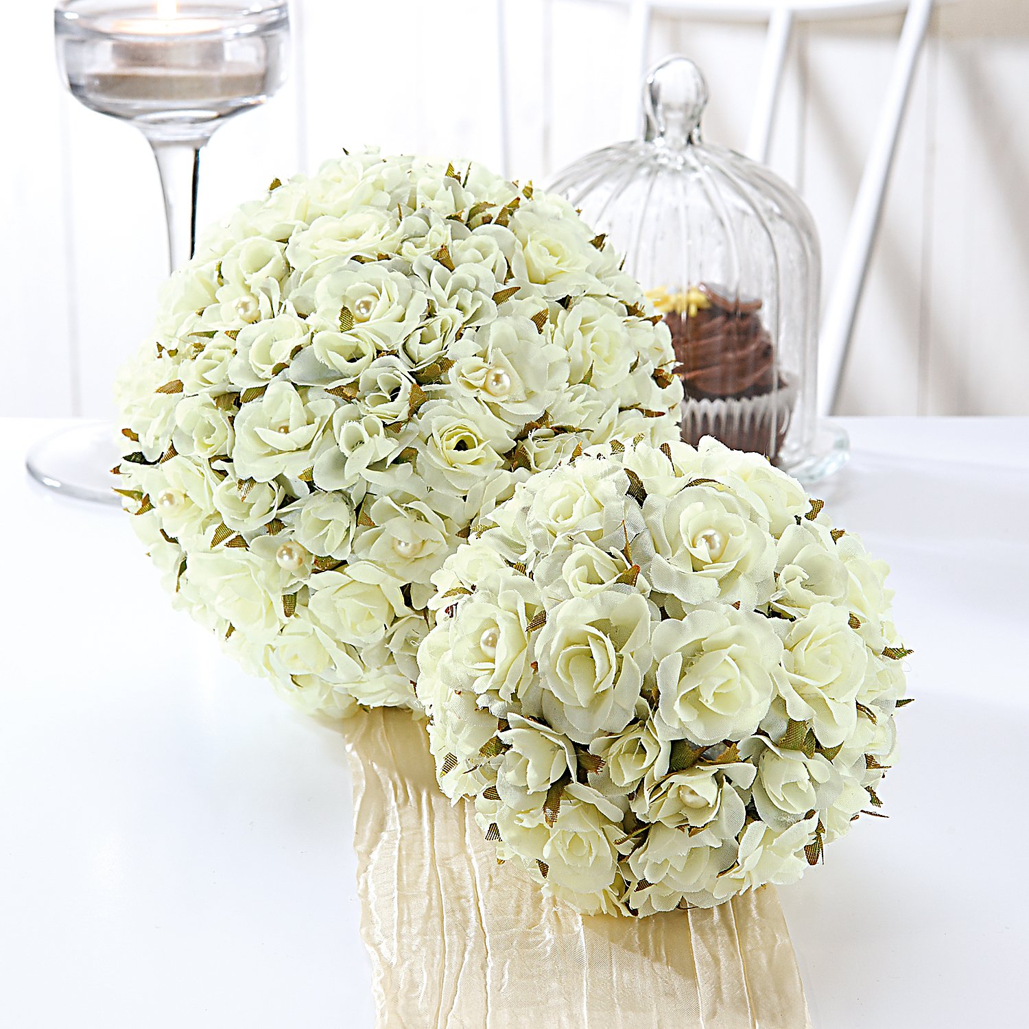 Rosenköpfe, creme, 1–2,5 cm Ø, 27 Stück