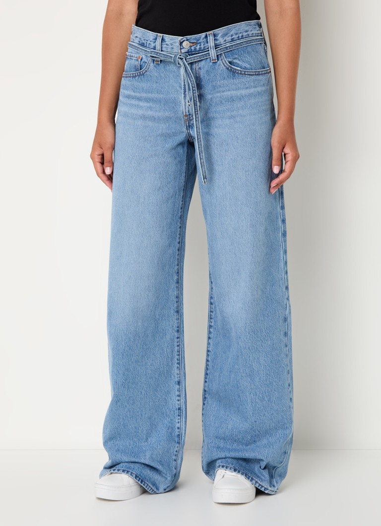 Levi's High waist loose fit jeans with medium wash