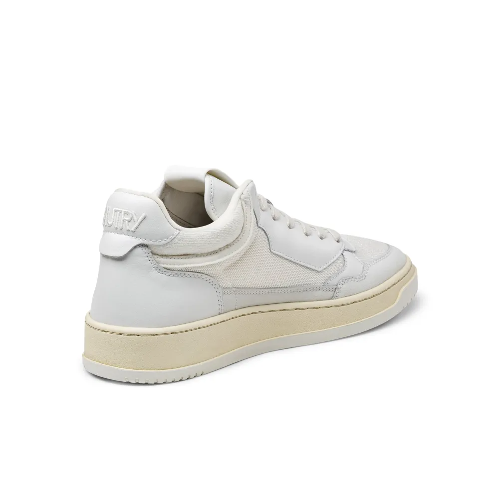Autry Tennis Mid ATMMAT01 / weiss