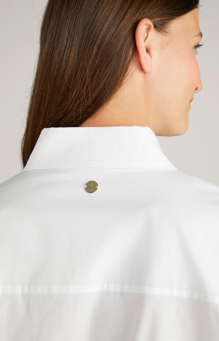 Long-Bluse in Weiß