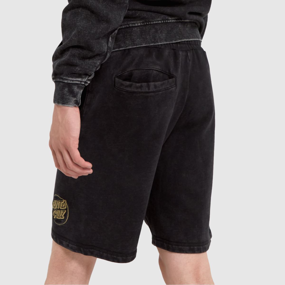Santa Cruz – Svarta prickiga shorts med 50th Opus-motiv
