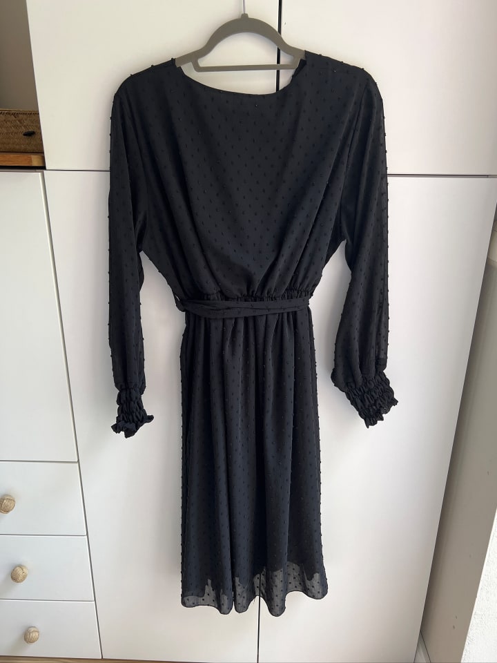 Curvy Lady Kleid in Schwarz günstig kaufen 40/42
