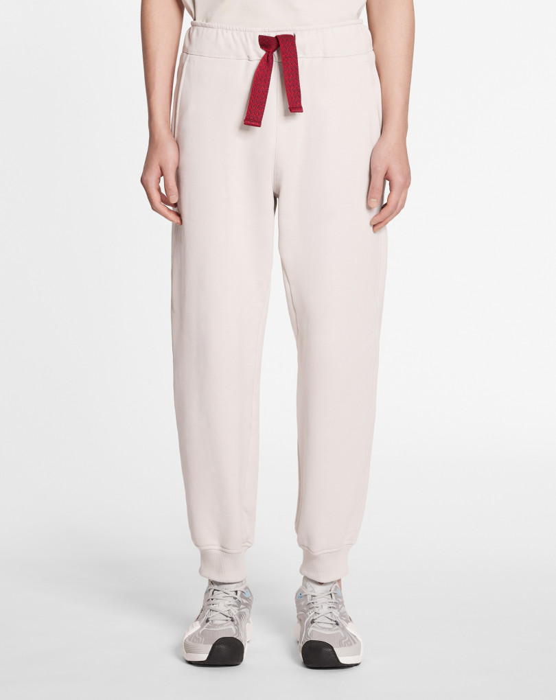 JOGGING CURB LACE