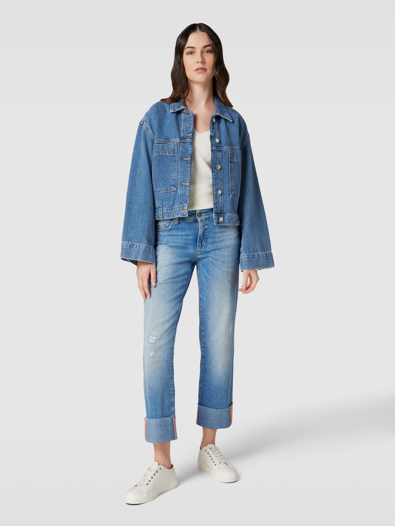 Jeans mit Label-Patch Modell 'PARIS' in blau