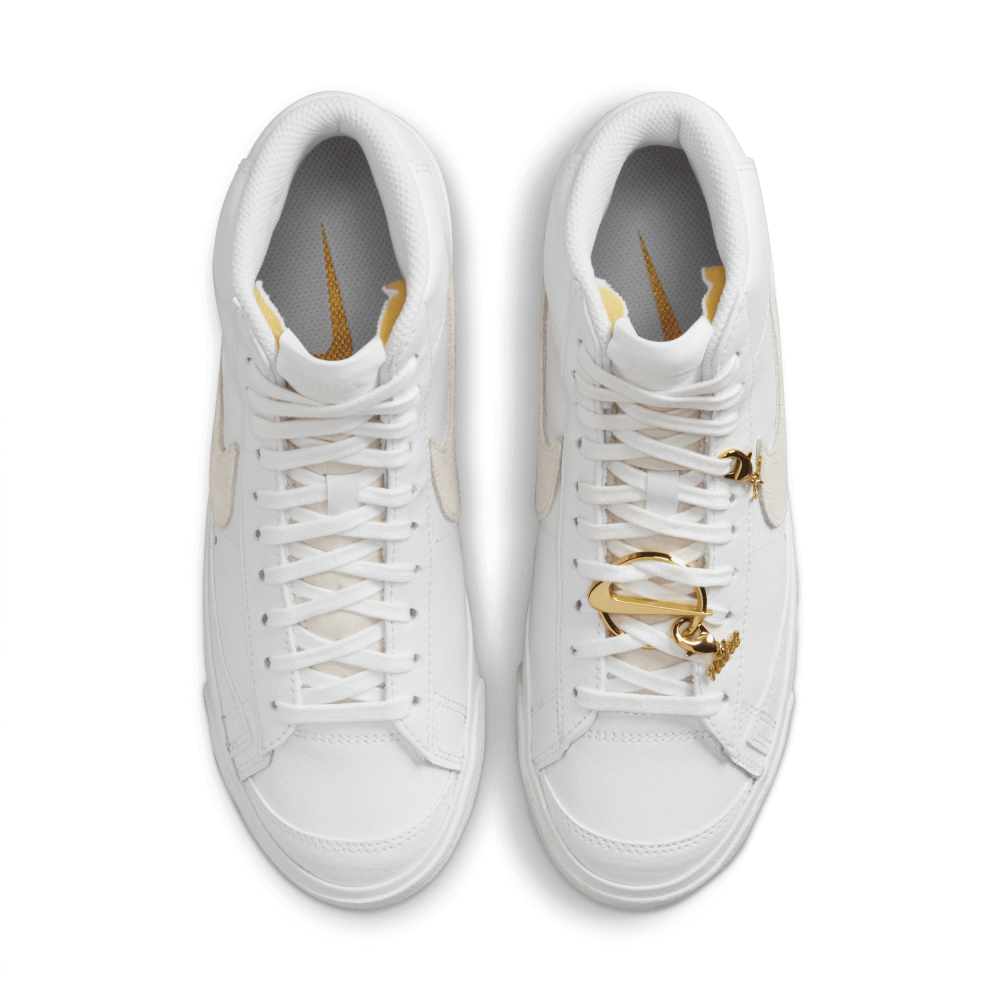 Nike Blazer Mid 77 FB8475-100 / weiss