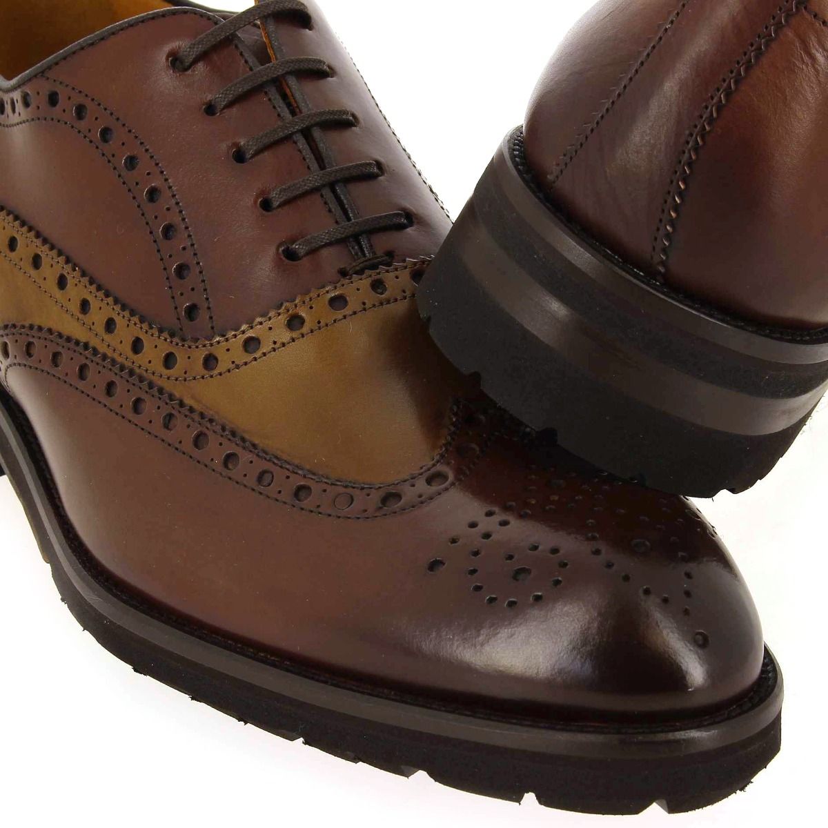 Alexander Bennet  1398 - marron cognac