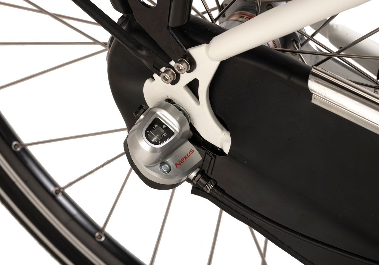 Hollandia E-Citybike Damen Carry on 28'' E-Bike weiß 250 Watt Li-Ion 36V/13 Ah 3 Gänge