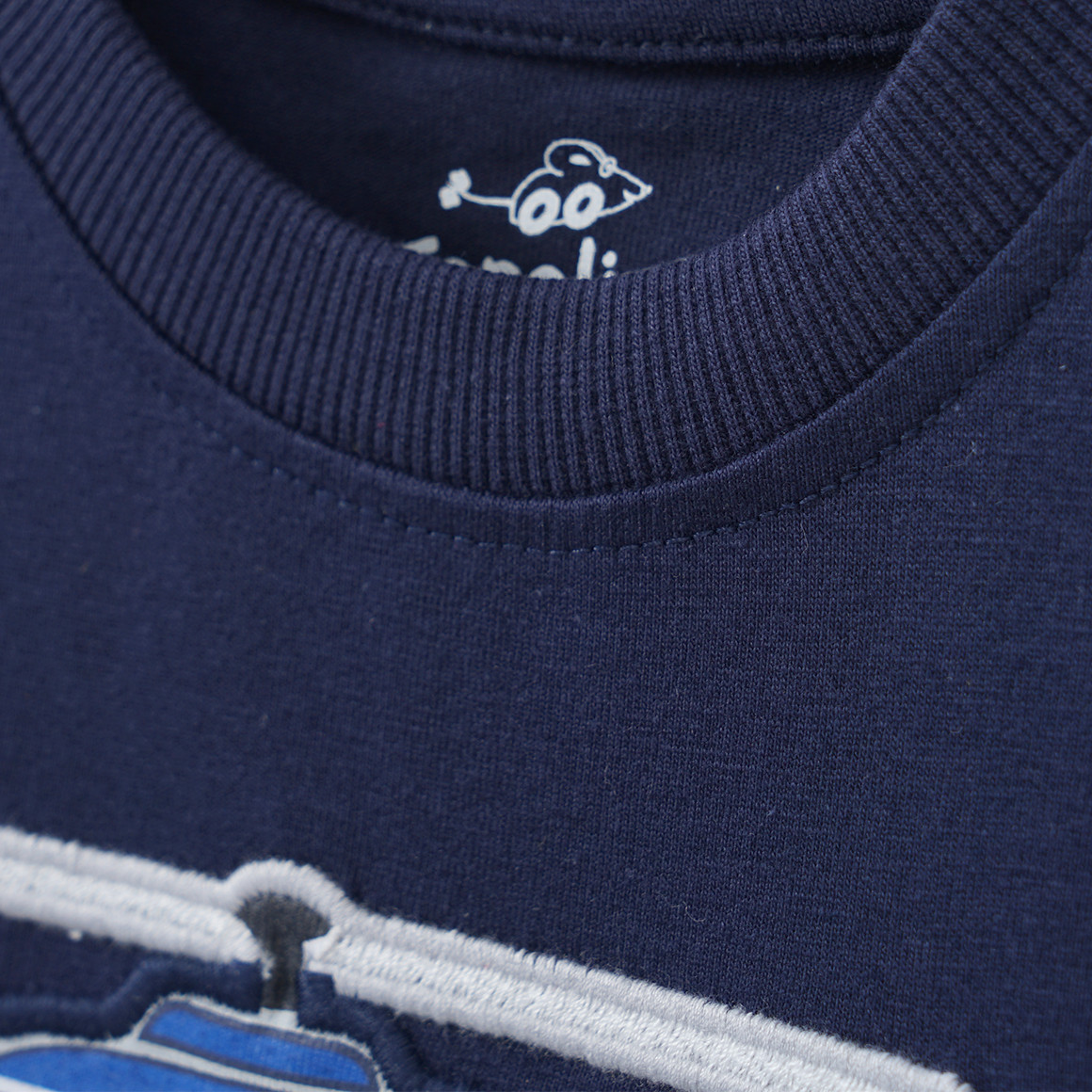 Kinder Langarmshirt mit Hubschrauber-Motiv