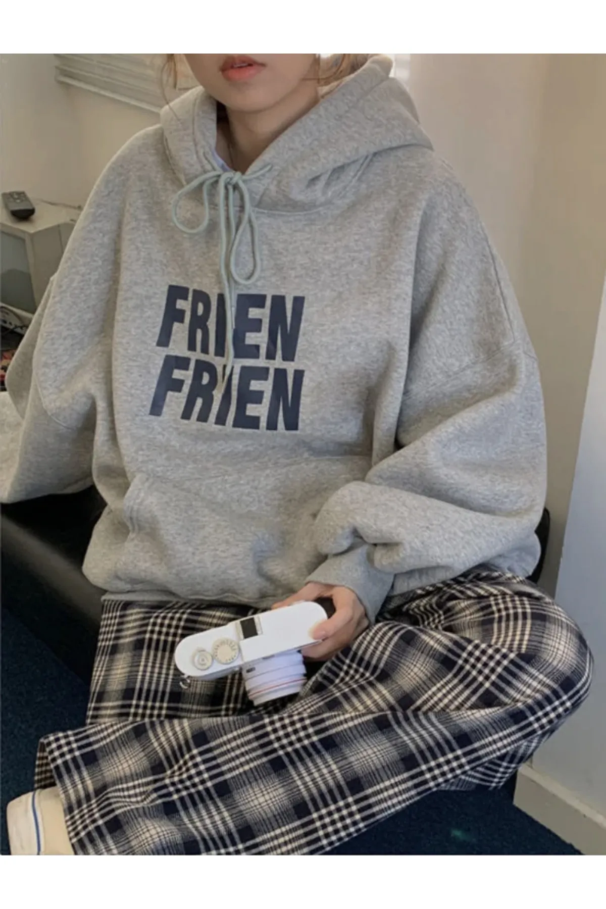 MOONBULL  Sweatshirt - Grau - Regular Fit