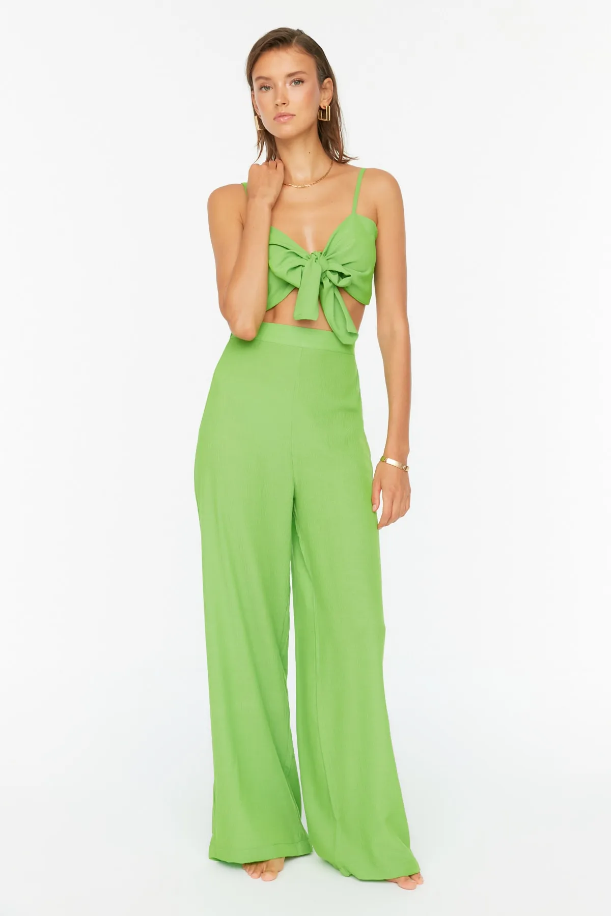 Trendyol Collection  Grüner gewebter Blusen-Hosenanzug mit Bindeband TBESS22AU0108