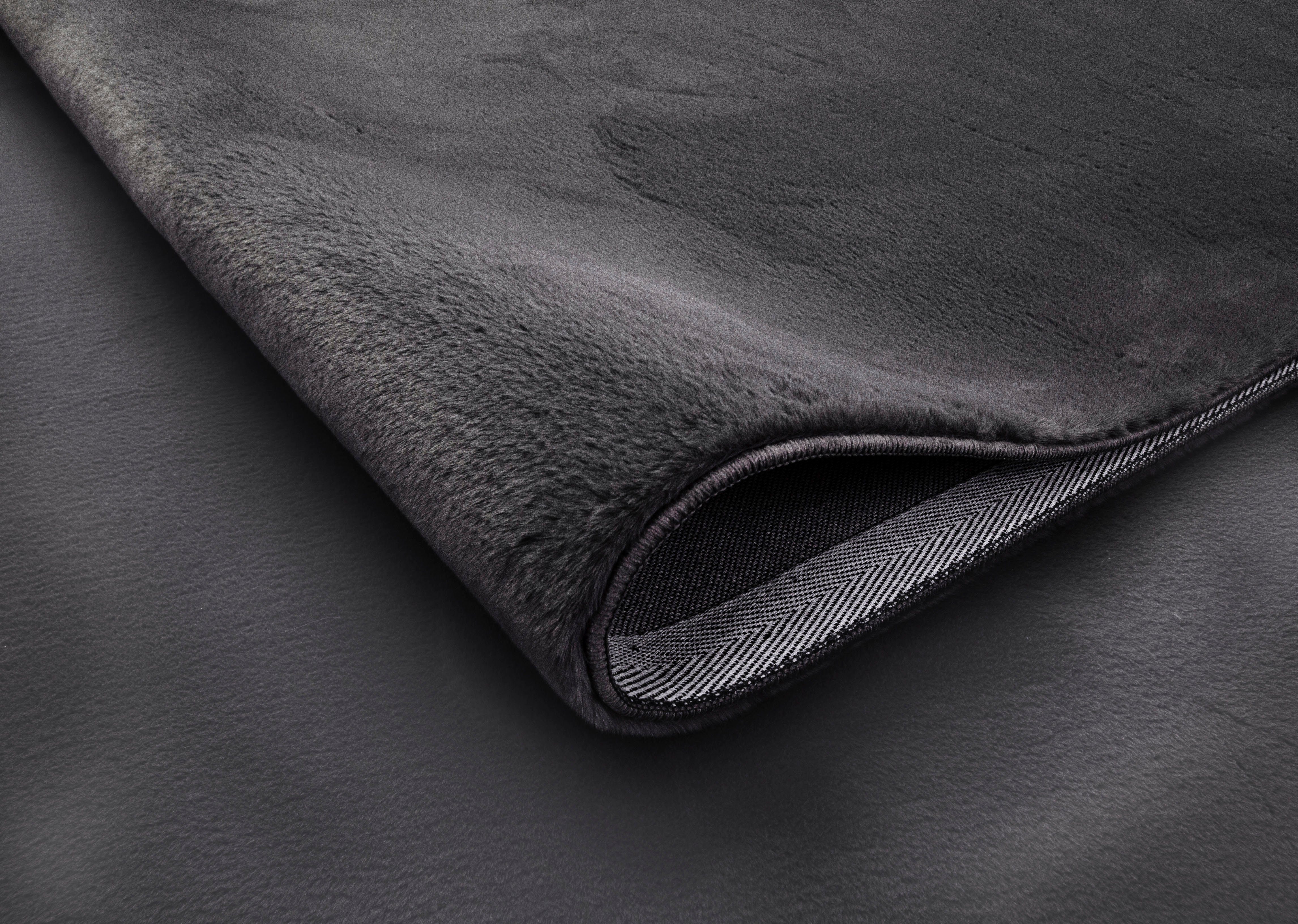Fellteppich Balu, Nachhaltiger Kunstfell Teppich, Modern, Langflor, Leonique, rechteckig, Höhe: 20 mm, Kaninchenfell-Haptik, kuschelig, weich, Wohnzimmer, Schlafzimmer