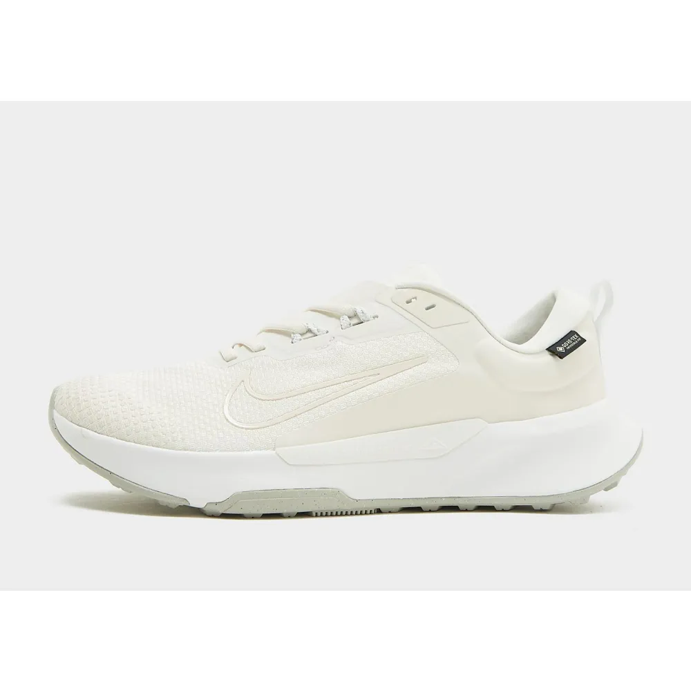 Nike Juniper Trail 2 GORE TEX FB2067-003 / weiss