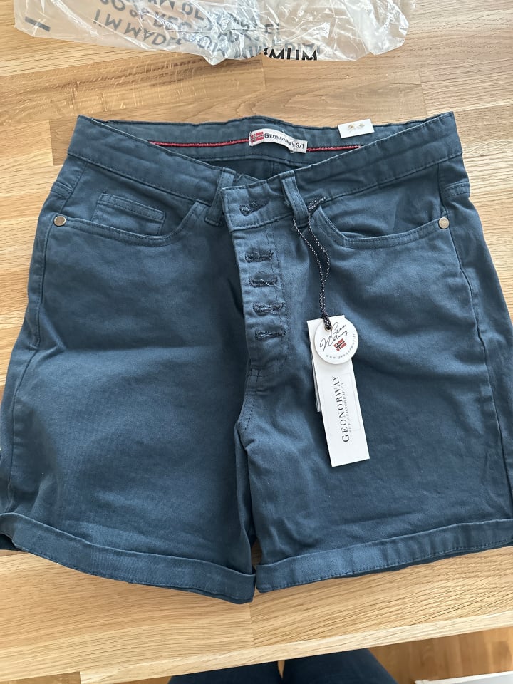 Geographical Norway Bermudas 