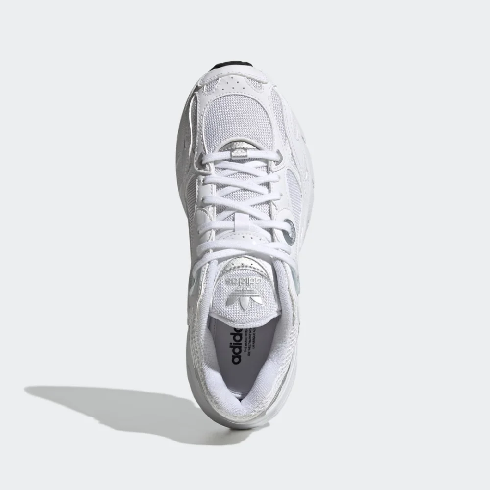 adidas Astir W GY5565 / weiss