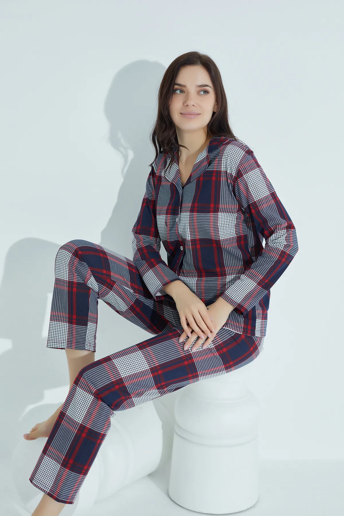 STRAWBERRY  Pyjama-Set aus Baumwolle mit Knöpfen