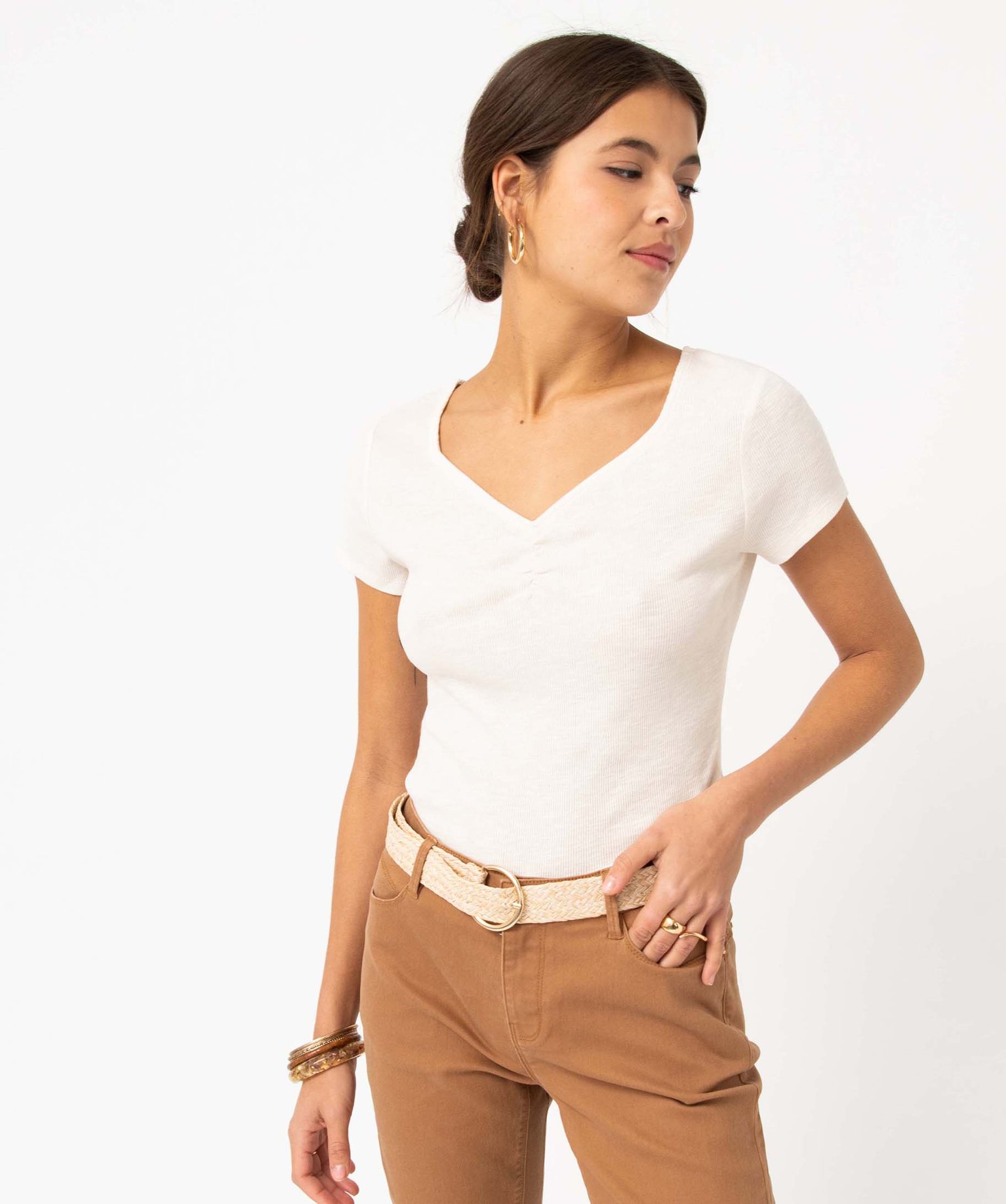 Tee-shirt femme en maille ctelée avec col V froncé ecru | GEMO