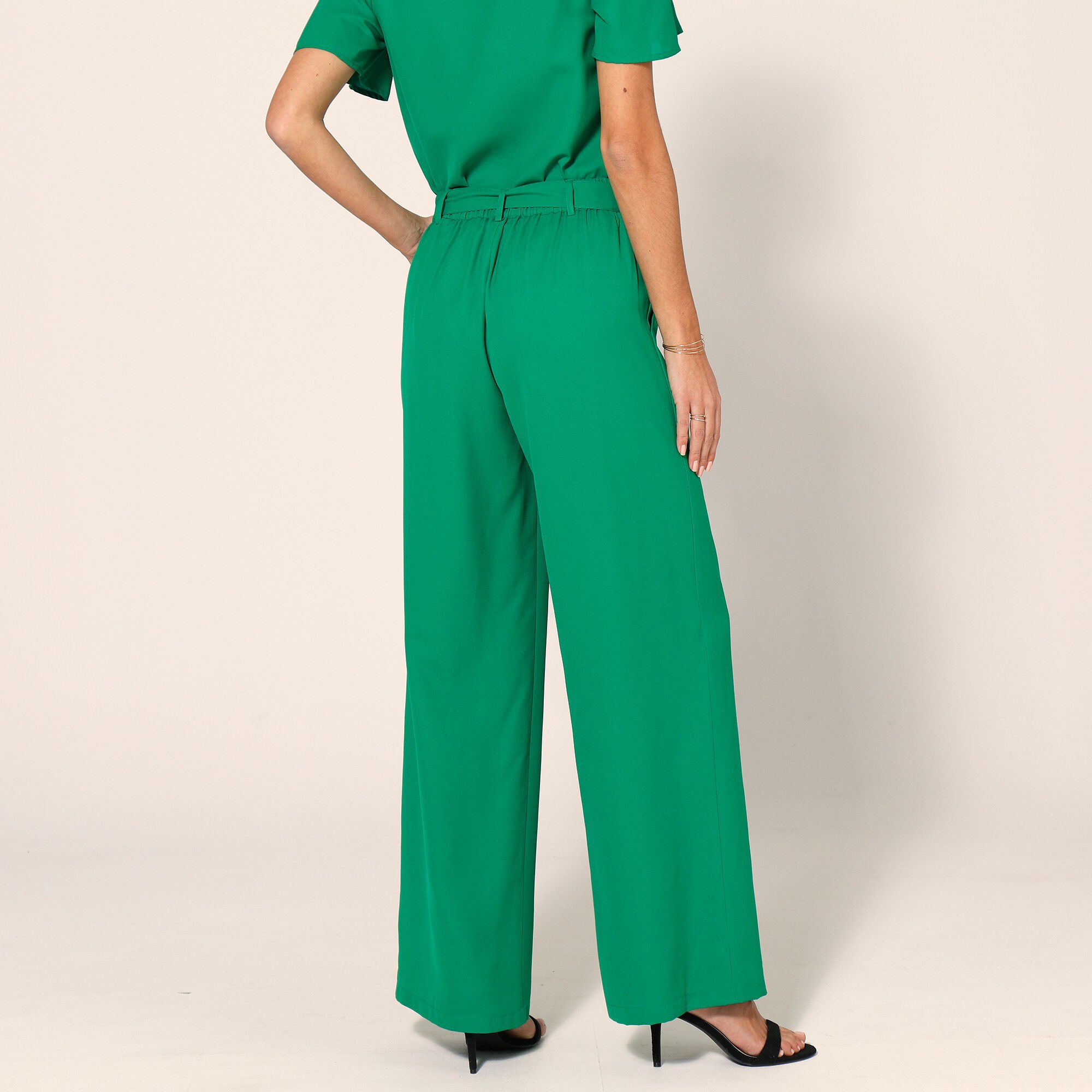 Pantalon uni large et fluide