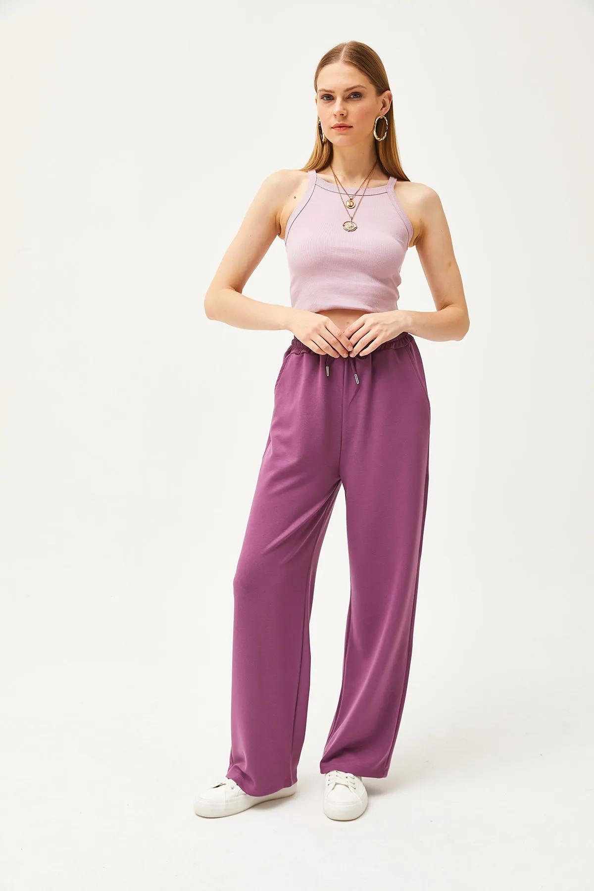 Olalook  Damen-Palazzo-Jogginghose aus weichem, strukturiertem Modal in Lila mit Taschen EŞF-00000068