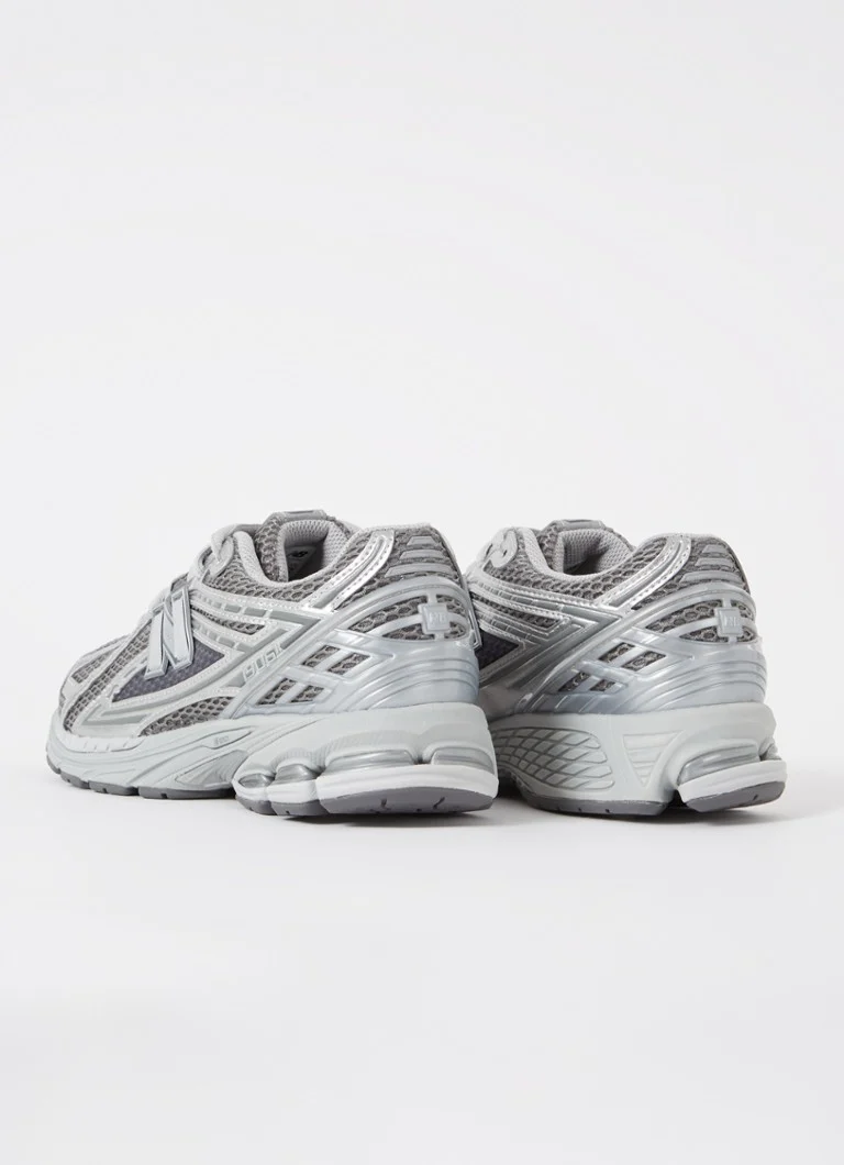 Αθλητικά παπούτσια New Balance 1906R με λεπτομέρειες από πλέγμα