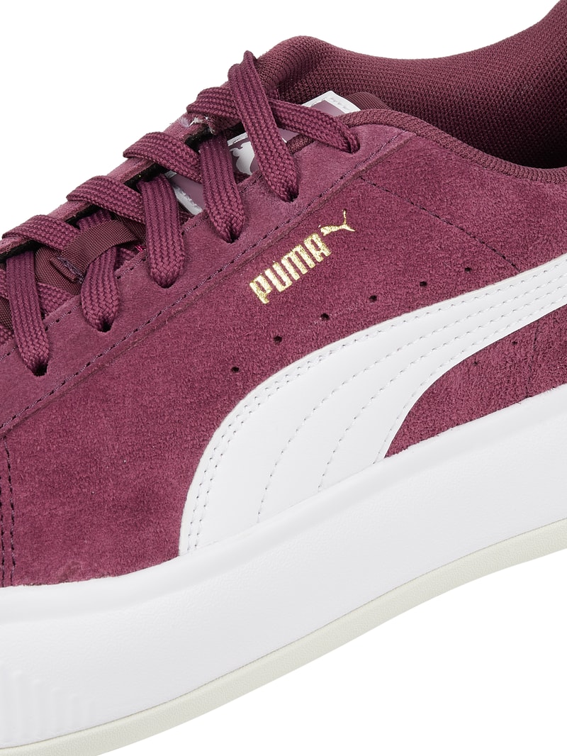 Sneaker aus Veloursleder Modell 'Mayu' in bordeaux rot