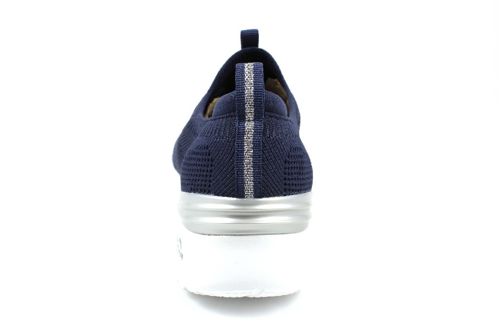 SKECHERS Sportliche Slipper blau