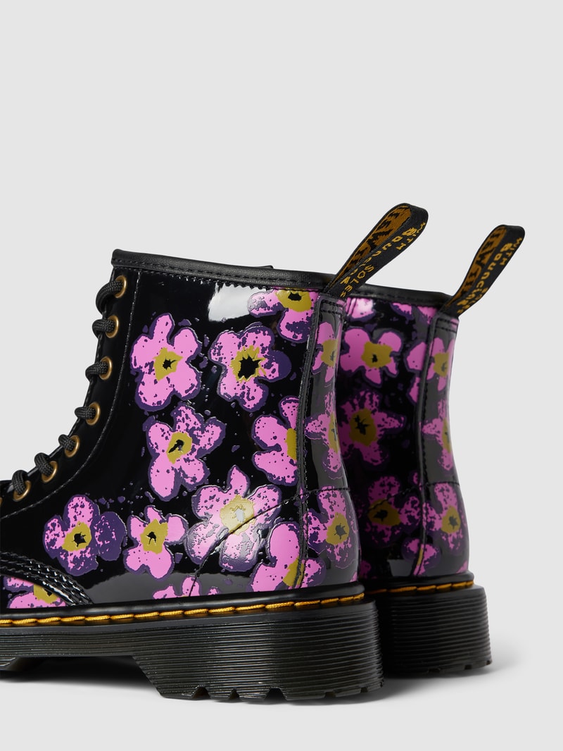 Boots aus Leder mit Allover-Muster in schwarz