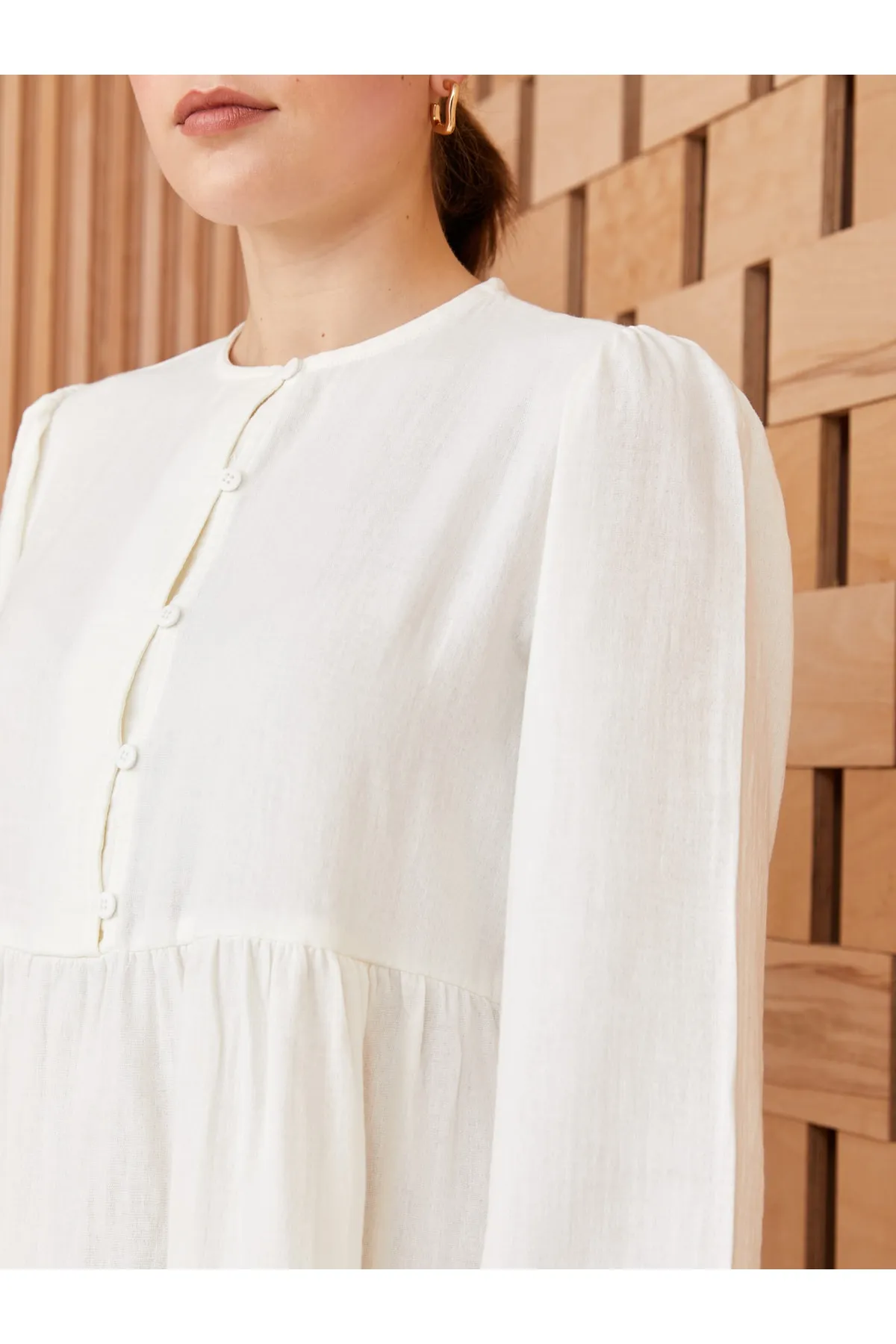 LC Waikiki  Gerades, langärmliges Damenkleid mit Rundhalsausschnitt