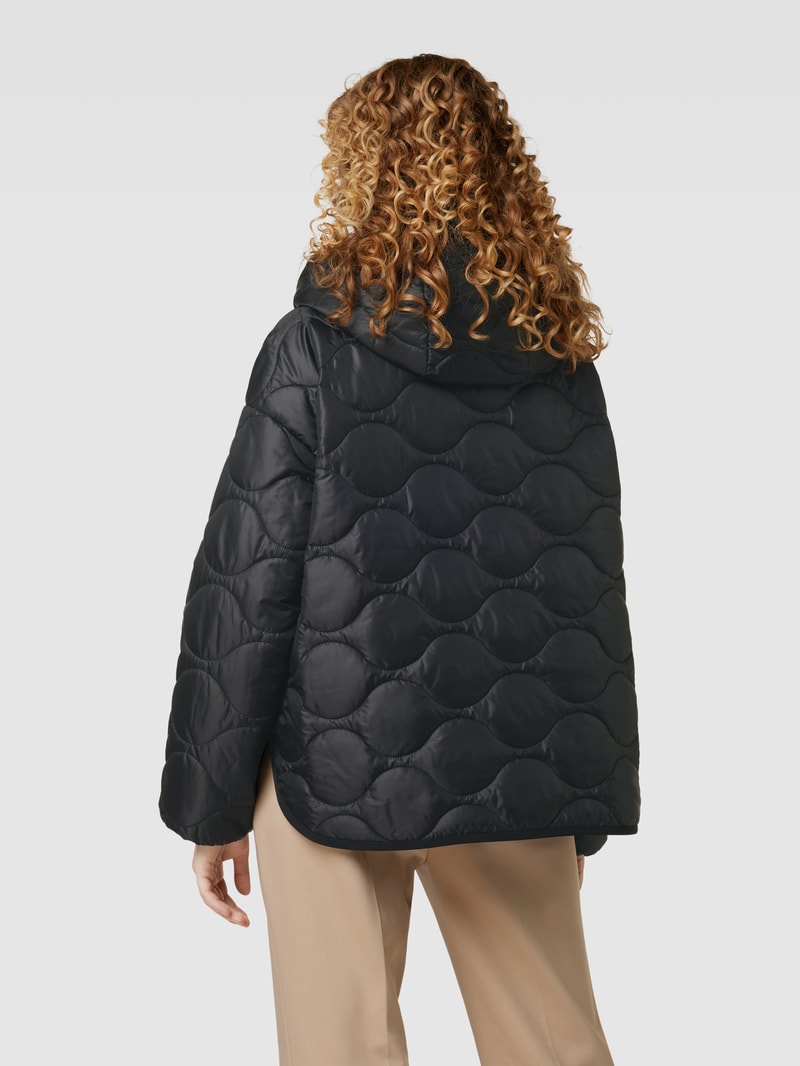 Jacke mit Steppnähten in schwarz