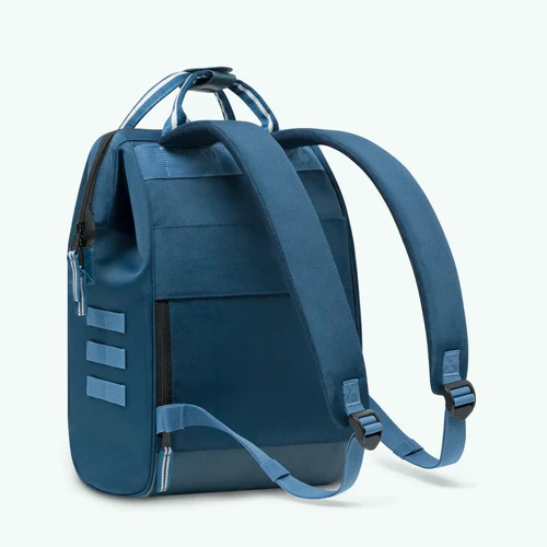 Adventurer Medium Backpack Bratislava navy blue