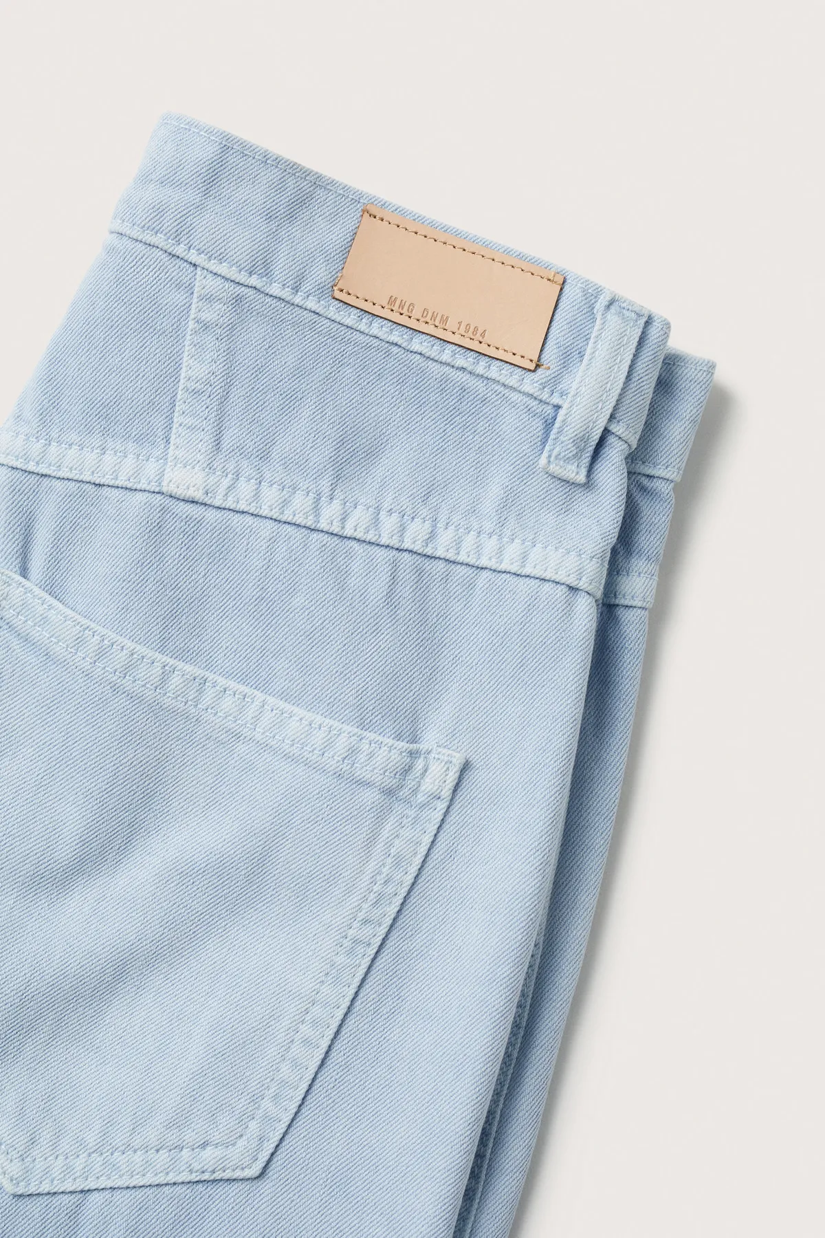 MANGO  Blaue Damenjeans 27094003